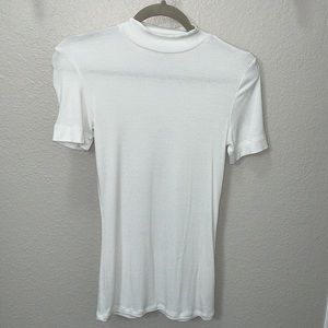 Aritizia White Mock Neck Tee